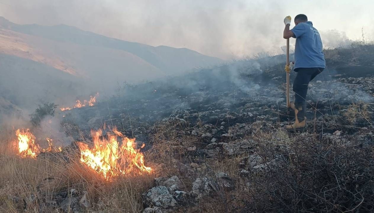 elazigda otluk alanda yangin xWOzdtw4