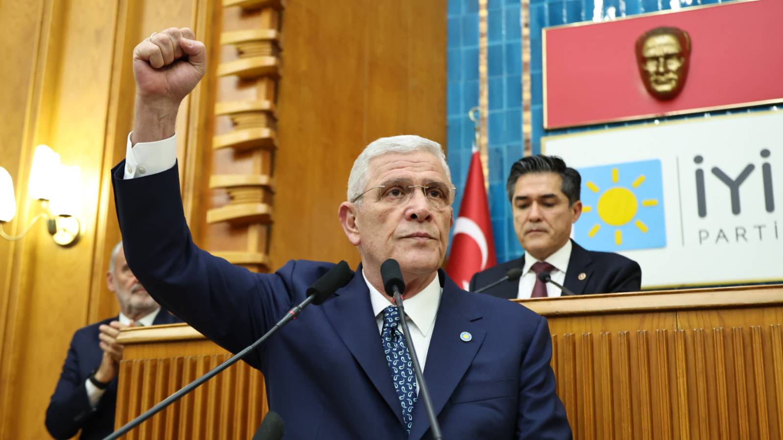 musavat dervisoglu ay yildizli formayi sanla serefle tasidiniz milletimize unutulmaz bir sevinc yasattiniz sHDrHCQp