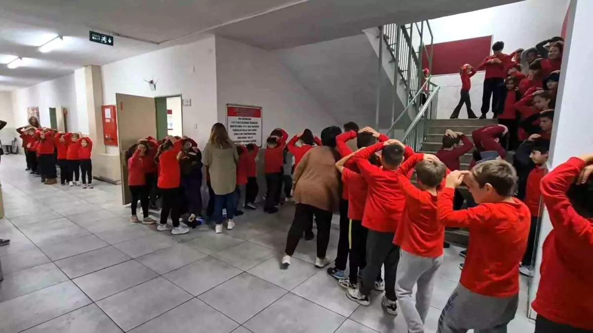 tekirdagda deprem tatbikati basariyla gerceklestirildi tv4JjtXP.jpg