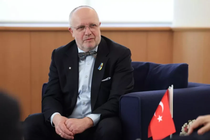 Kurtulmuş ve Olekas’tan İşbirliği Mesajı