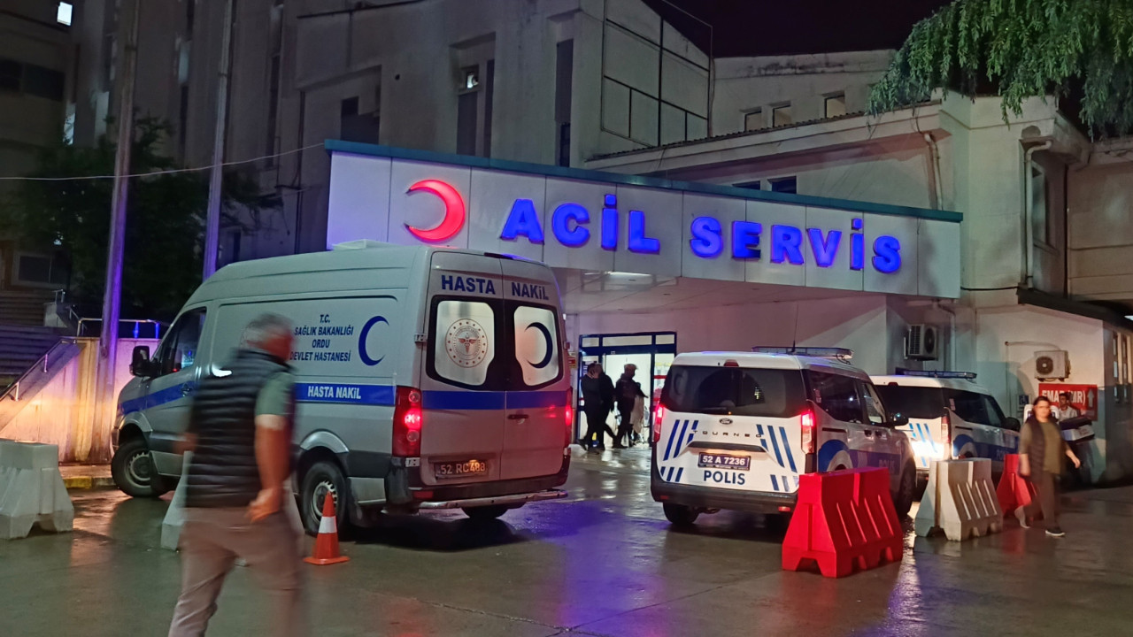 tekstil-fabrikasinda-gida-zehirlenmesi-suphesi-21-isci-hastanelik-oldu-nqde1ZHY